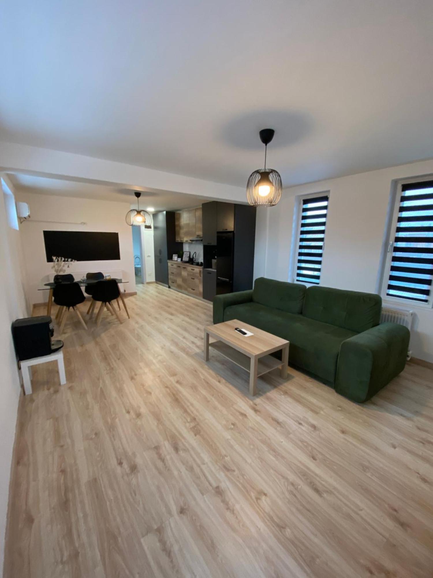 Ttt House ピテシュティ エクステリア 写真