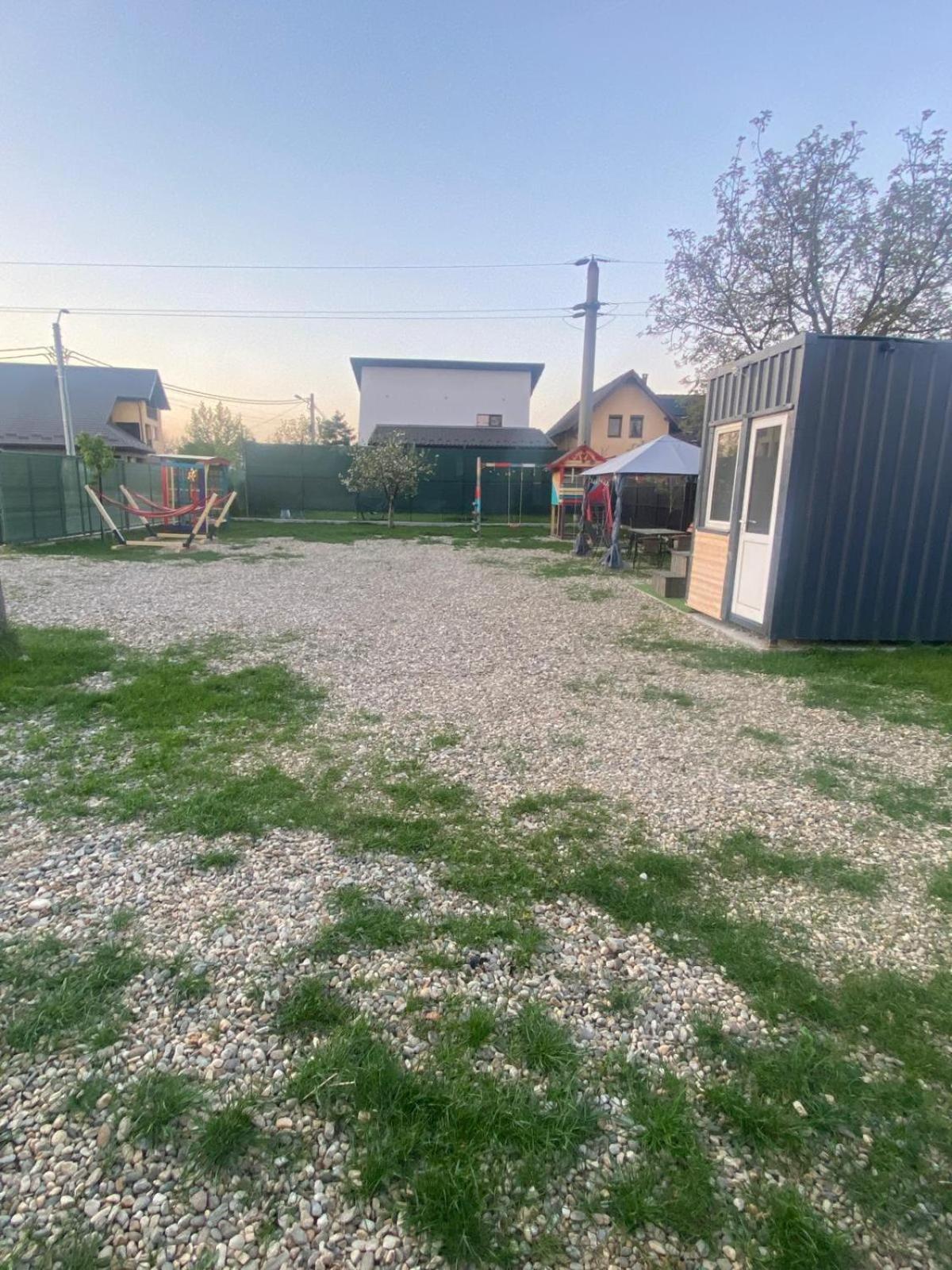 Ttt House ピテシュティ エクステリア 写真